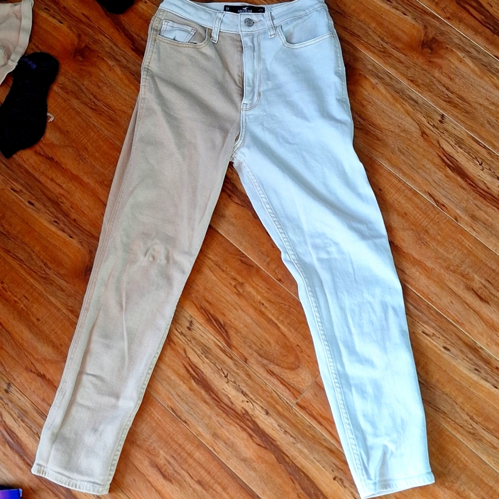 Hollister, size 0, khaki & white
